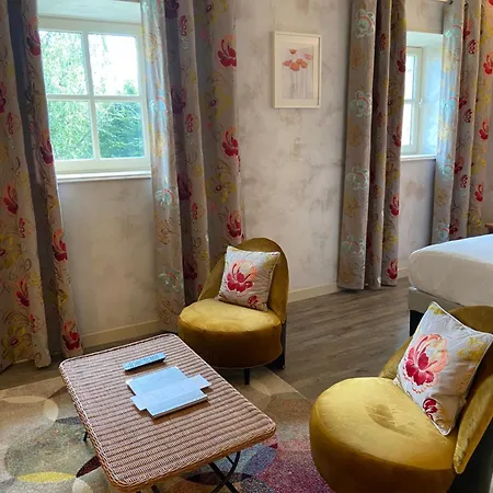 Demeures Et Chateaux L'abbaye Caladoise - Anciennement Ferme Du Poulet Hotel 3*