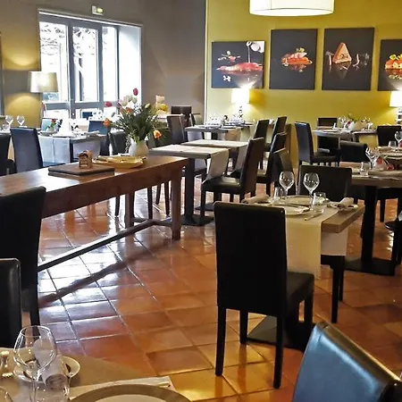 Hotel Demeures Et Chateaux L'abbaye Caladoise - Anciennement Ferme Du Poulet 3*