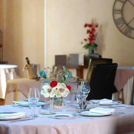 Demeures Et Chateaux L'abbaye Caladoise - Anciennement Ferme Du Poulet Hotel Villefranche-sur-Saône